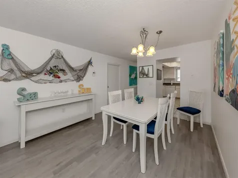 533 Parkdale Mews Venice FL 34285