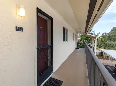 533 Parkdale Mews Venice FL 34285