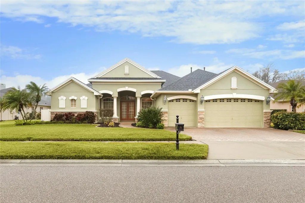 3015 Lynwood Court Land O Lakes FL 34638
