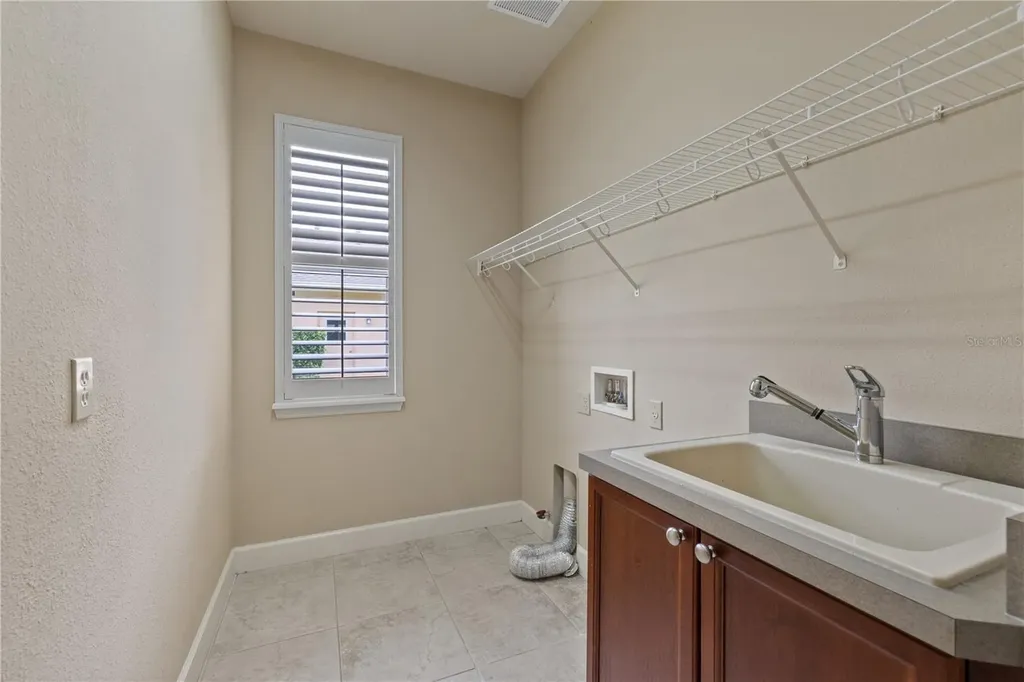 3015 Lynwood Court Land O Lakes FL 34638