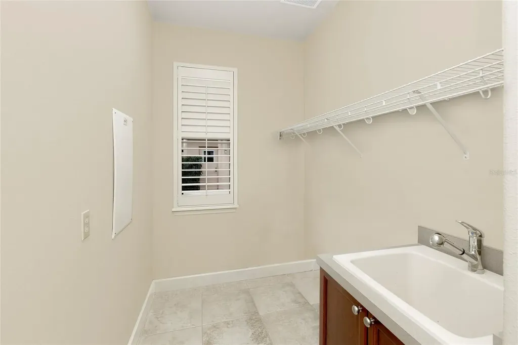 3015 Lynwood Court Land O Lakes FL 34638