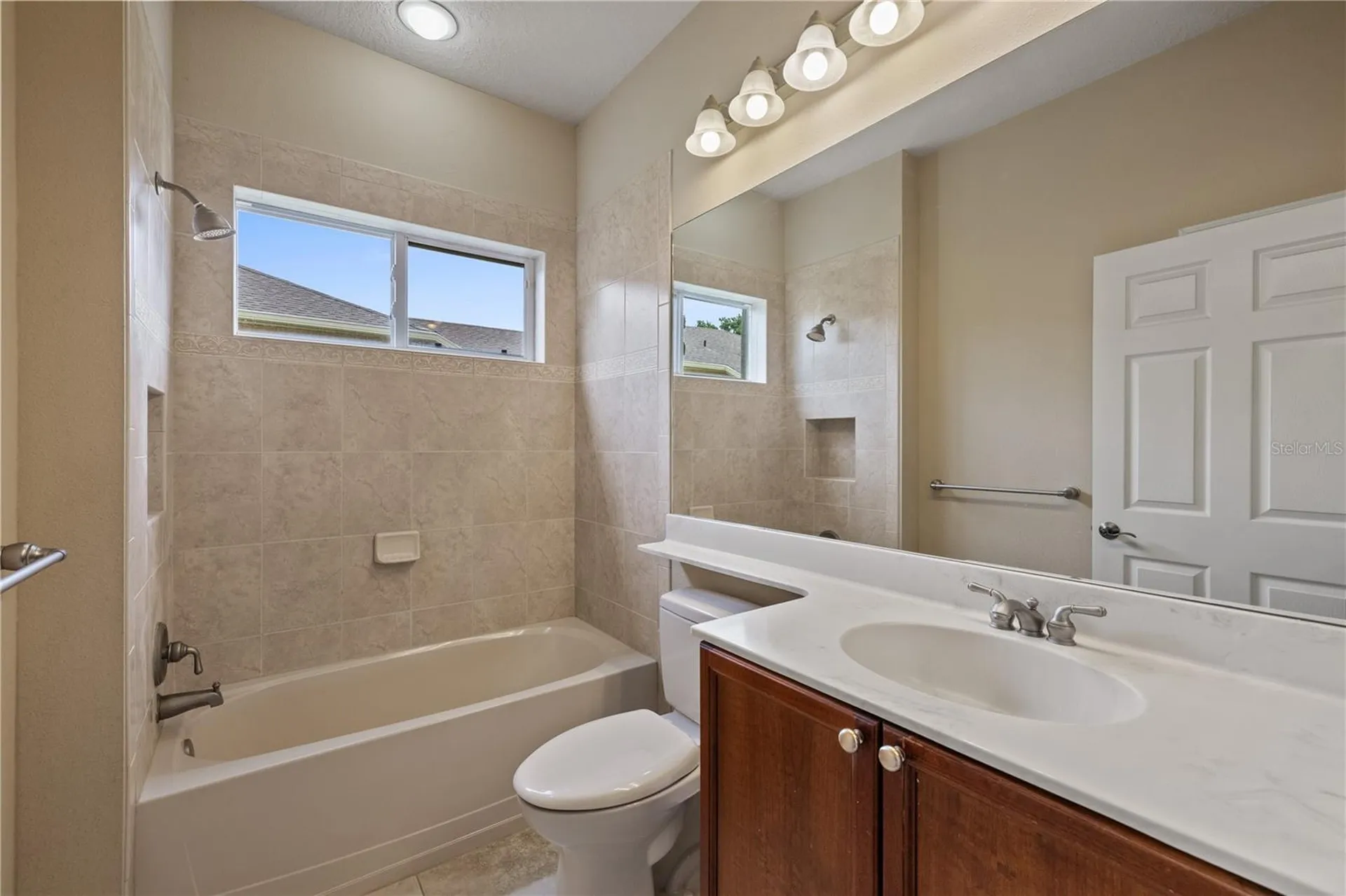 3015 Lynwood Court Land O Lakes FL 34638