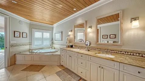 340 Morningside Drive Sarasota FL 34236