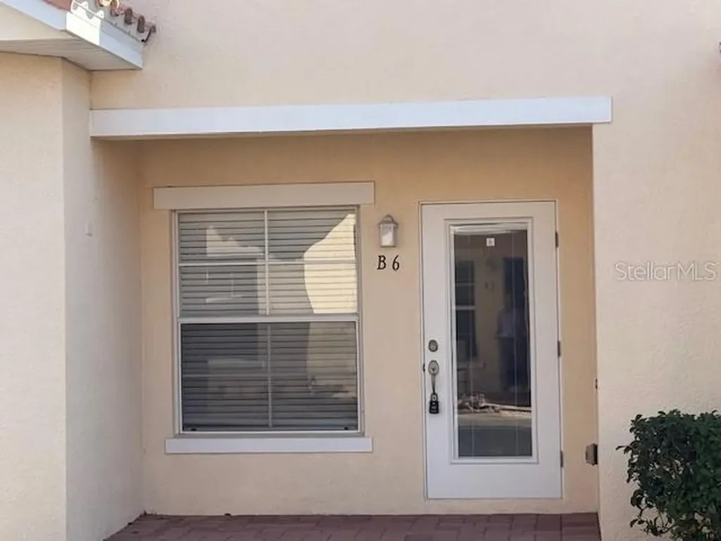 1023 David Walker Drive Tavares FL 32778