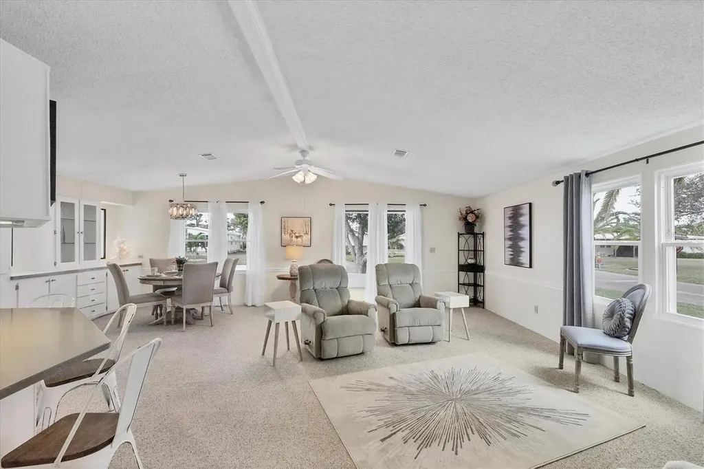 827 Tangerine Woods Boulevard Englewood FL 34223