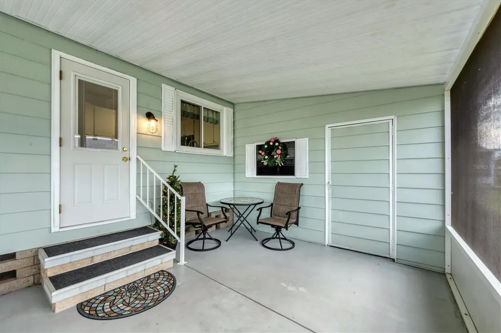 827 Tangerine Woods Boulevard Englewood FL 34223