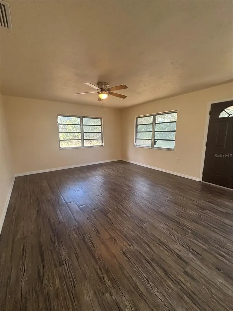 127 Jamison Avenue Lake Placid FL 33852