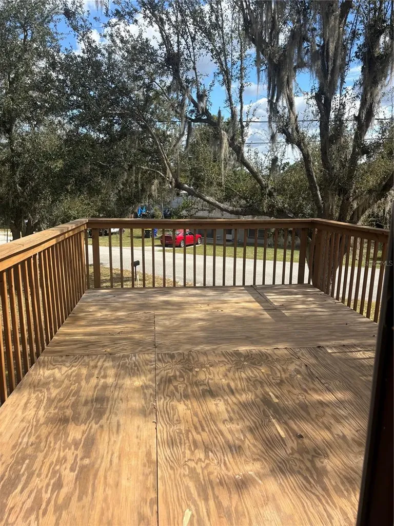 127 Jamison Avenue Lake Placid FL 33852