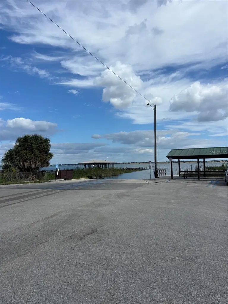 127 Jamison Avenue Lake Placid FL 33852