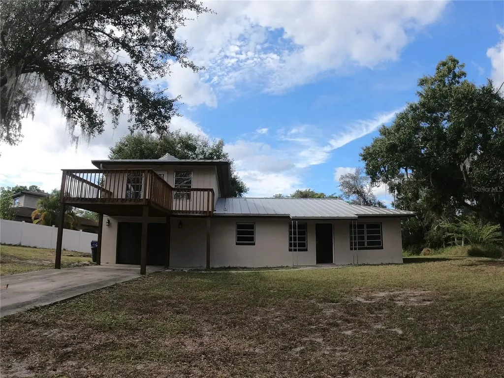 127 Jamison Avenue Lake Placid FL 33852