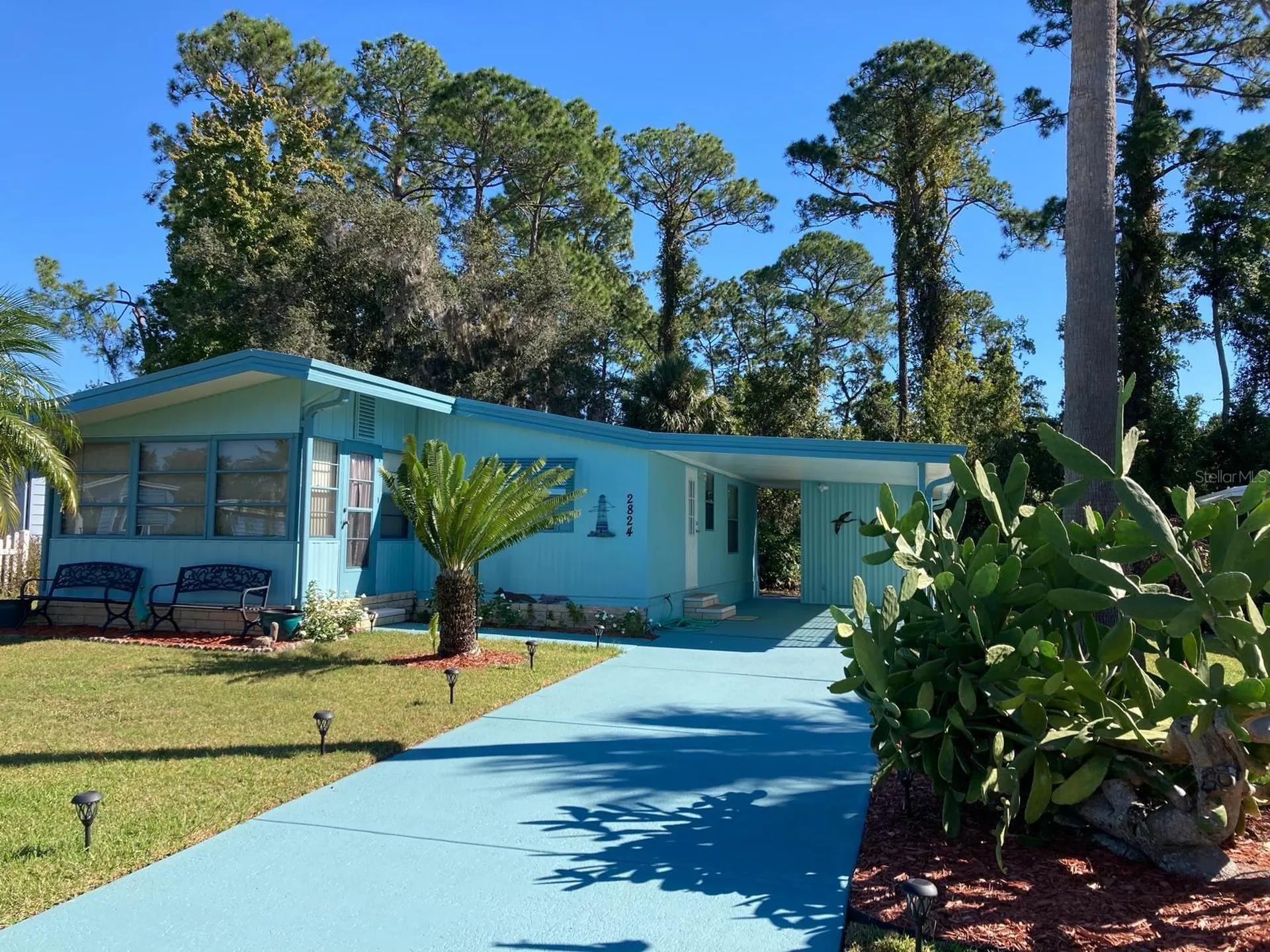 2824 Manatee Road Tavares FL 32778