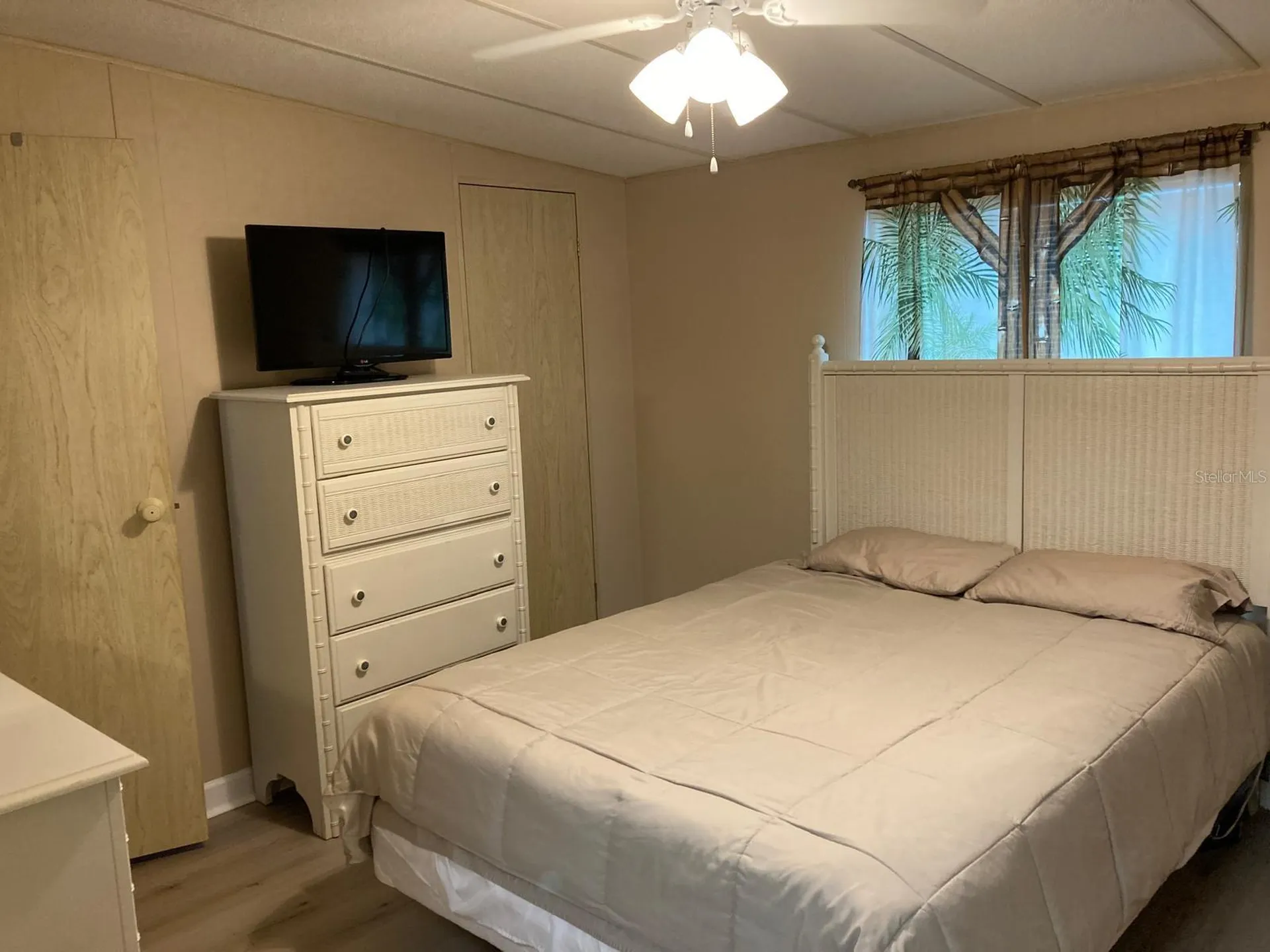 2824 Manatee Road Tavares FL 32778