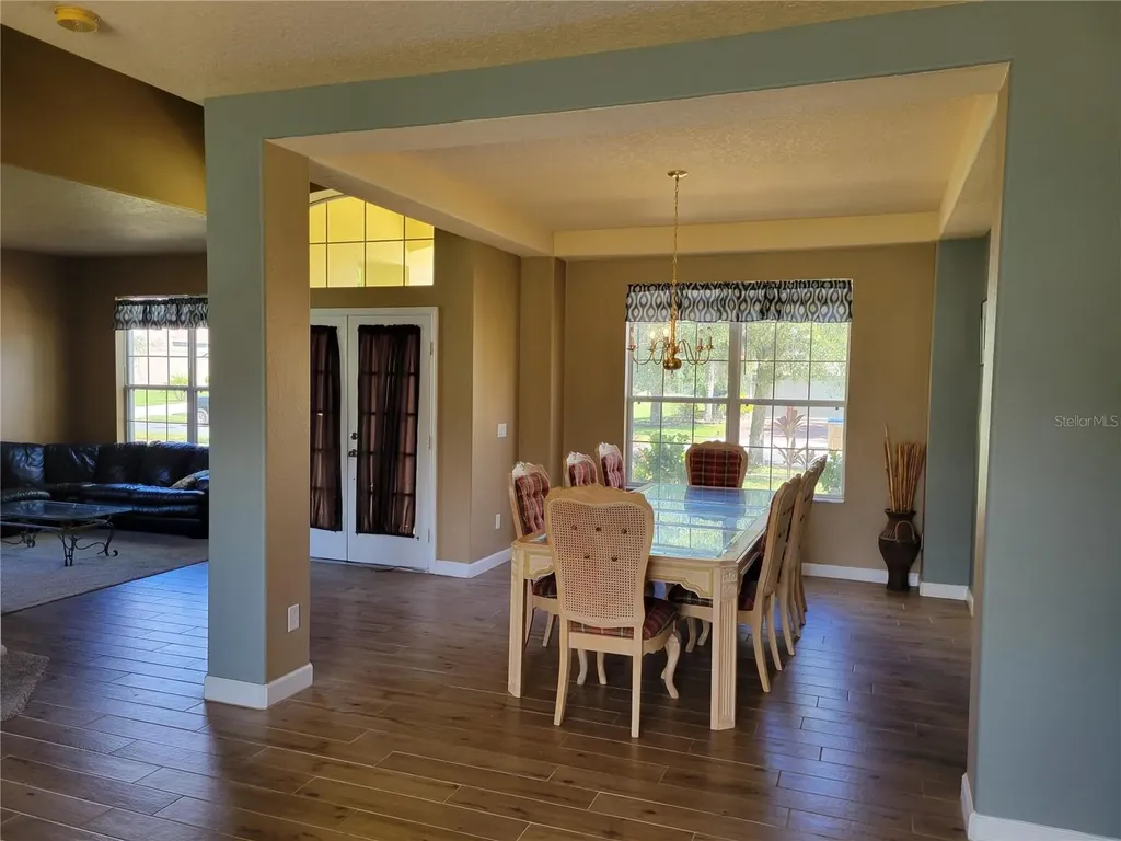 3145 Twisted Oak Loop Kissimmee FL 34744