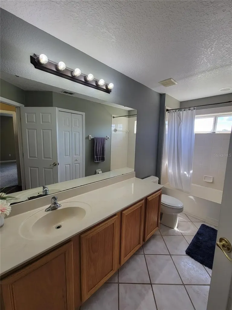 3145 Twisted Oak Loop Kissimmee FL 34744