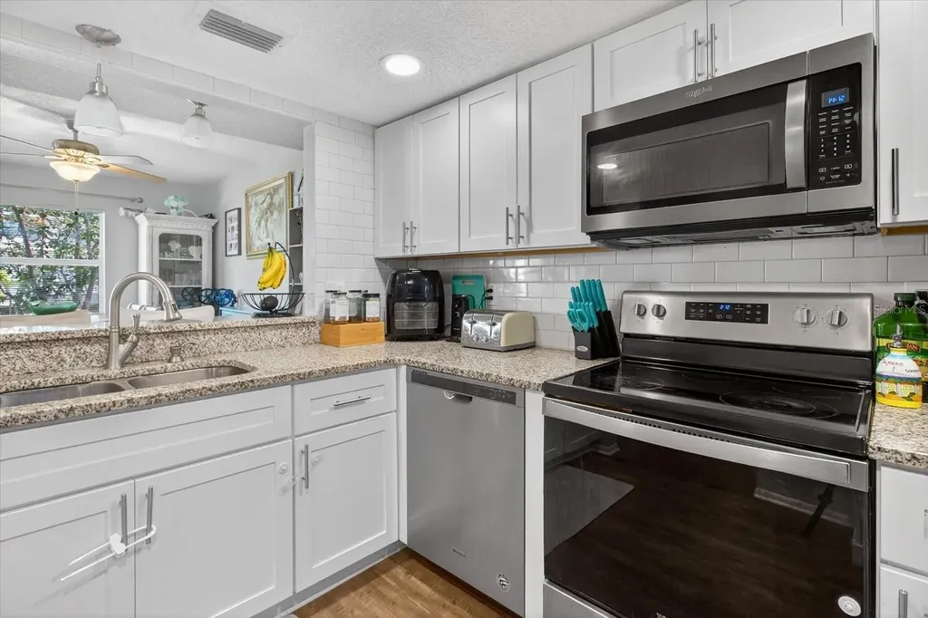 1146 King Arthur Court Dunedin FL 34698