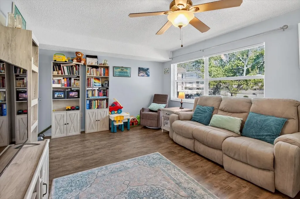 1146 King Arthur Court Dunedin FL 34698