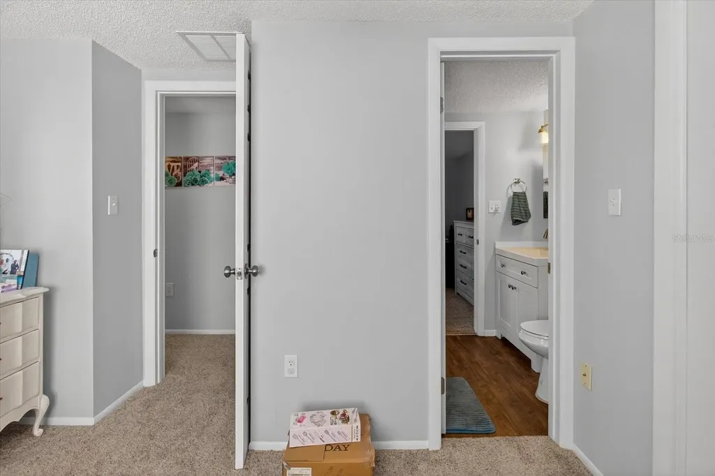 1146 King Arthur Court Dunedin FL 34698