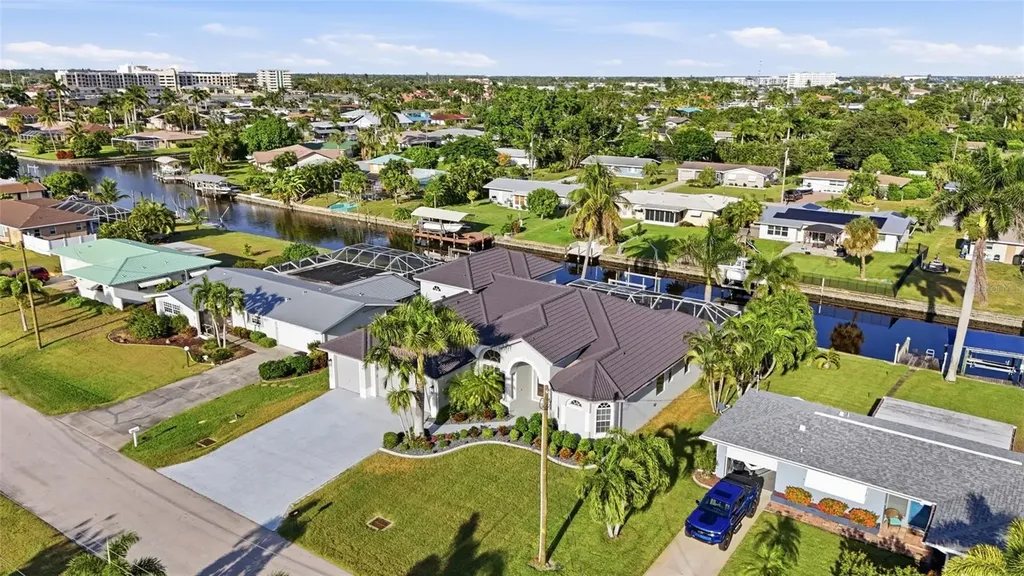 5267 Tiffany Court Cape Coral FL 33904