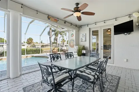5267 Tiffany Court Cape Coral FL 33904