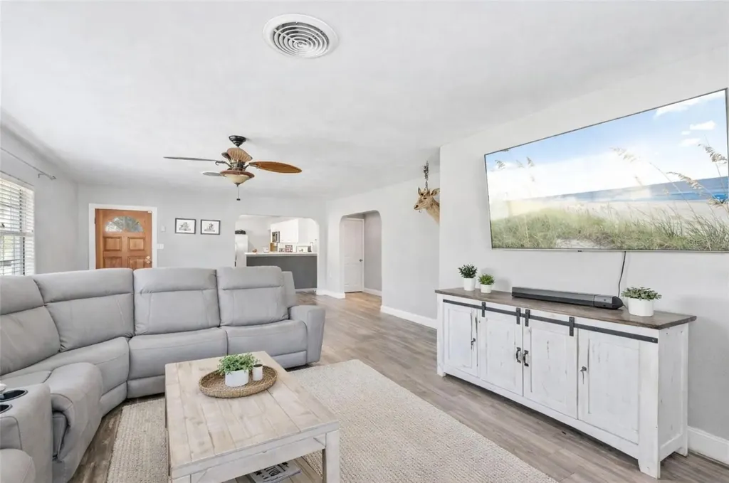 15836 Wilson Parrish Road Umatilla FL 32784