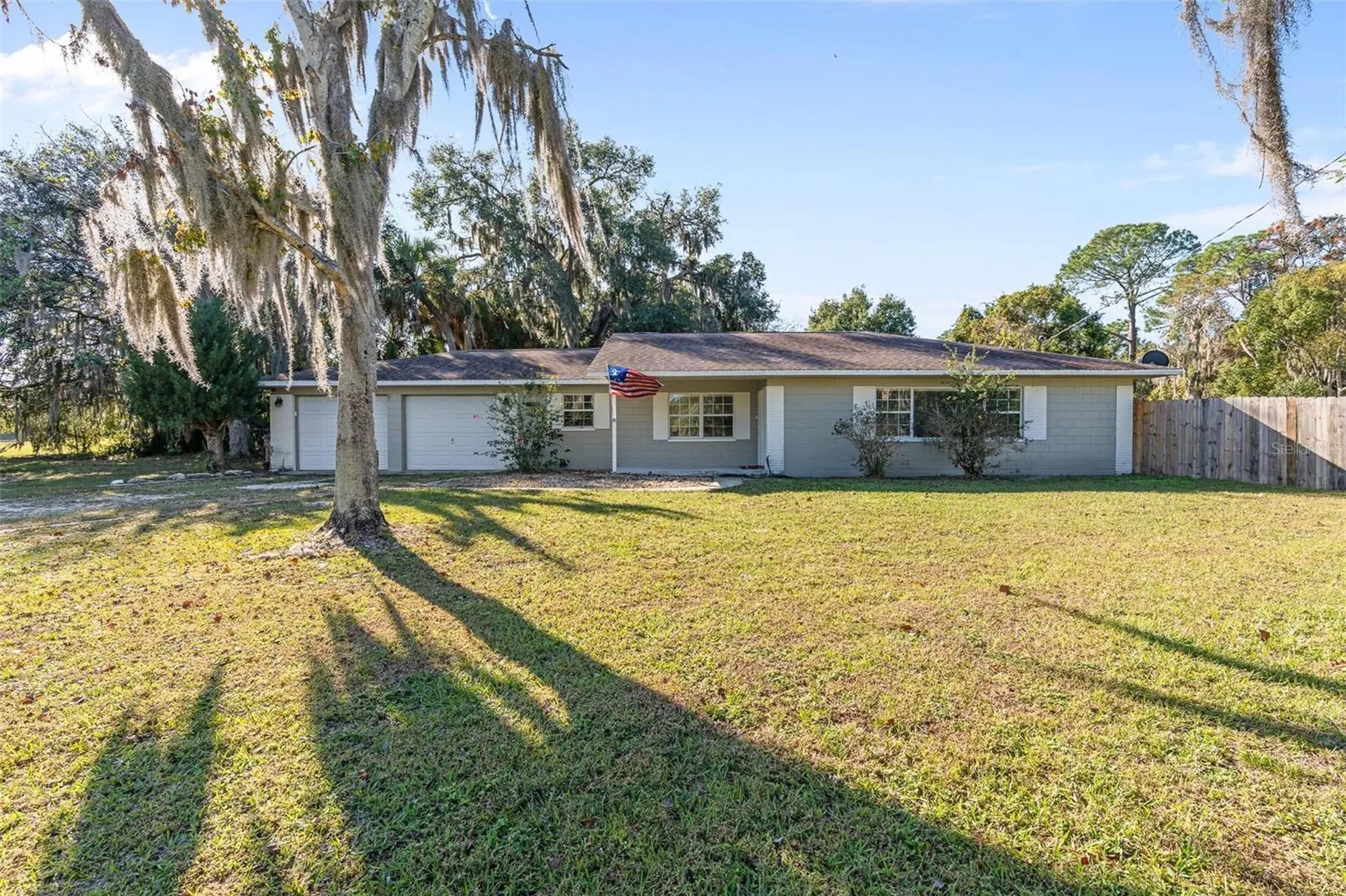 15836 Wilson Parrish Road Umatilla FL 32784