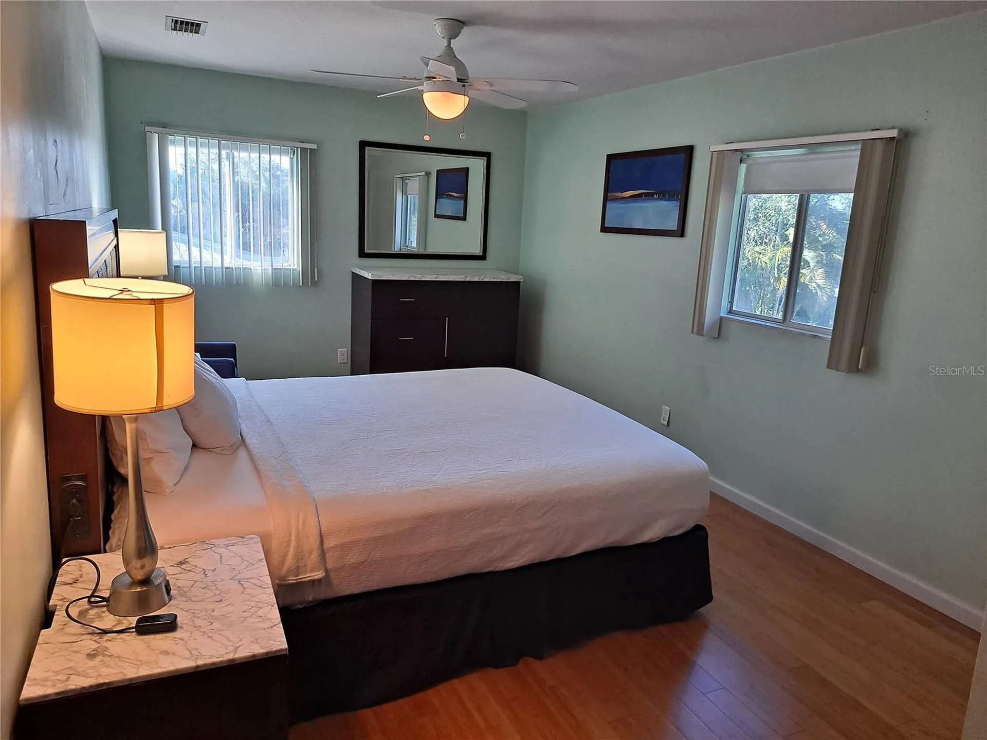 6050 57th St Petersburg FL 33709