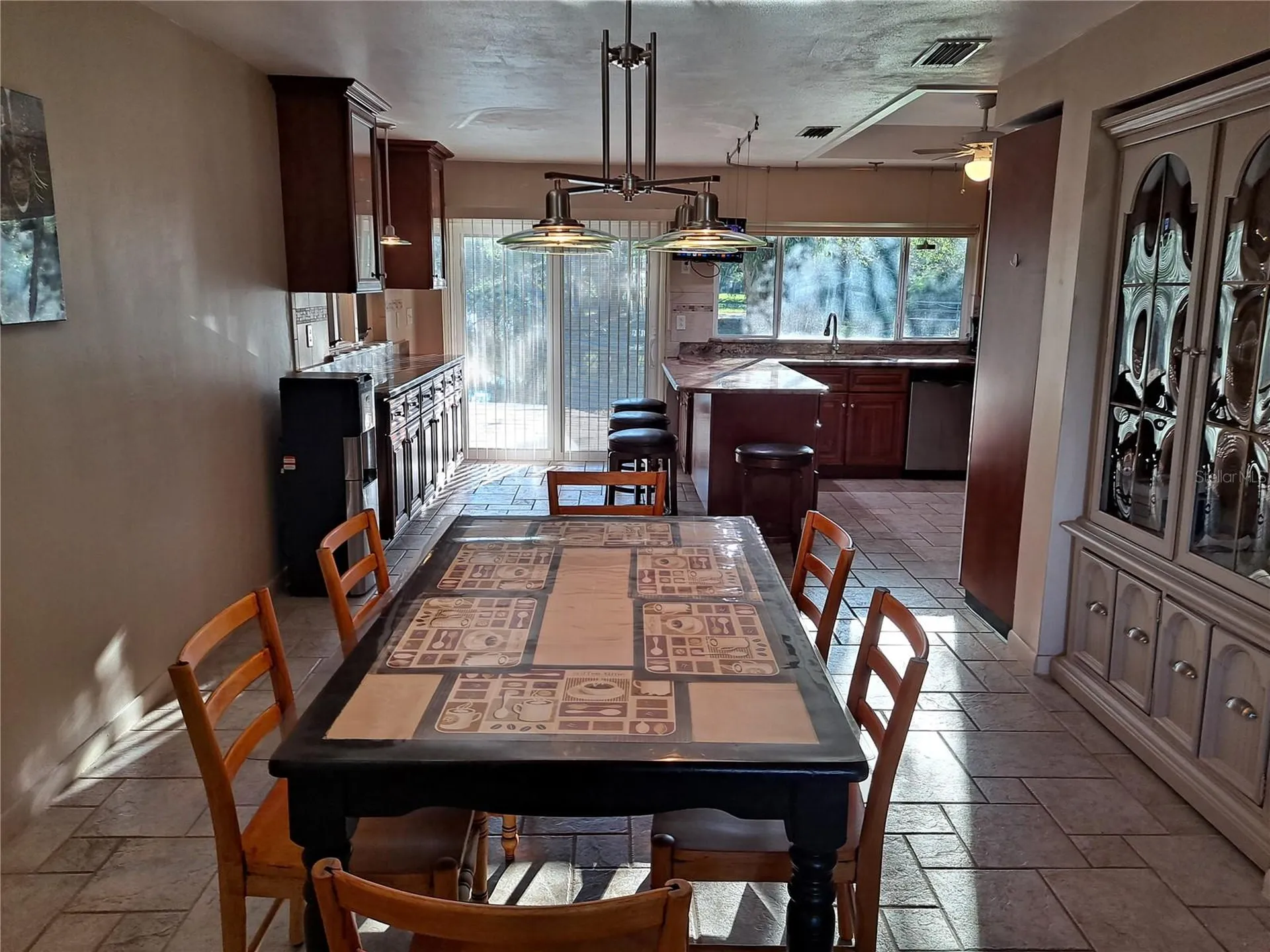 6050 57th St Petersburg FL 33709