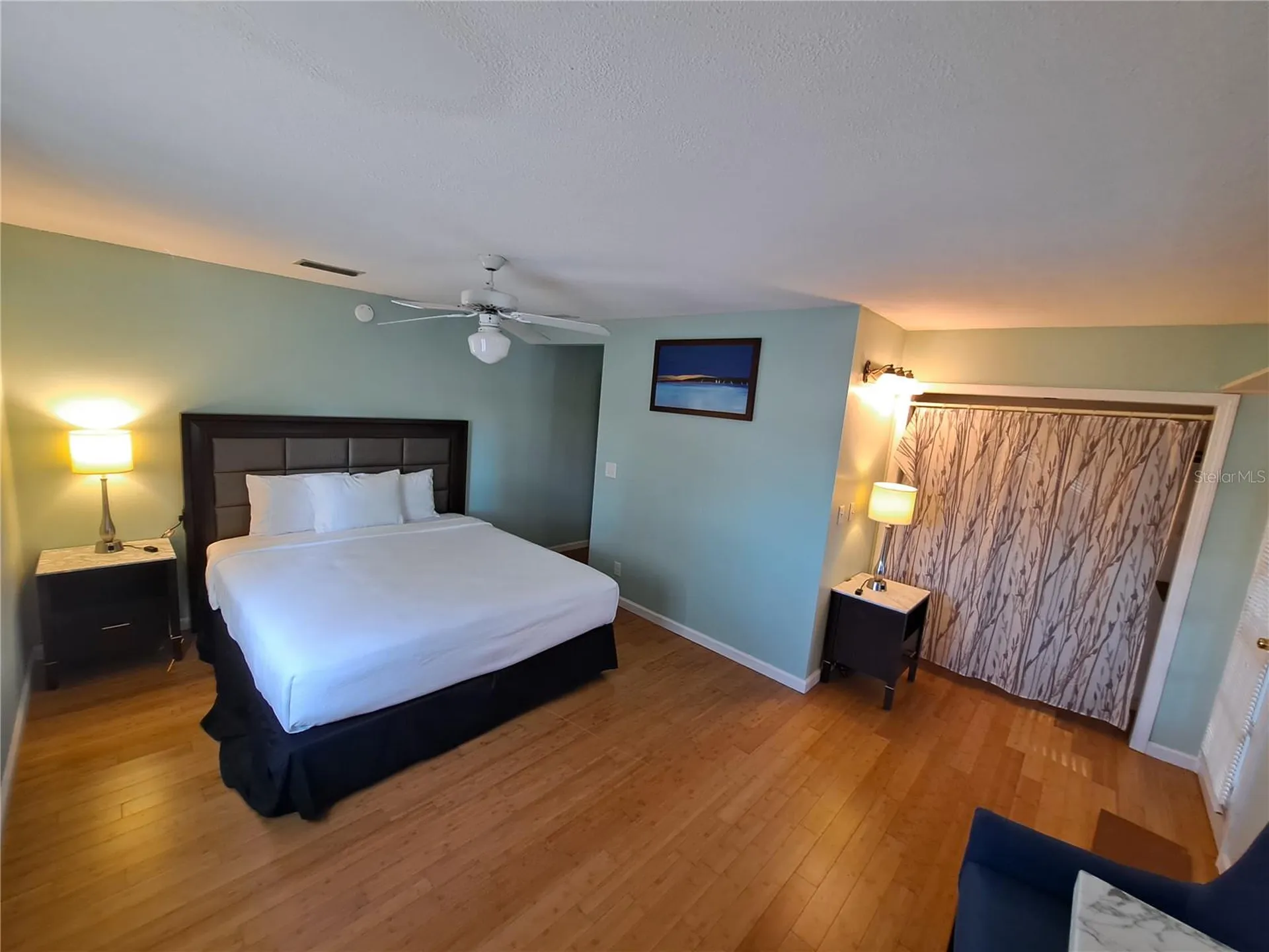6050 57th St Petersburg FL 33709