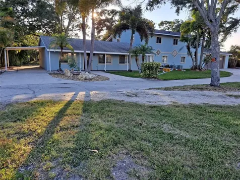6050 57th St Petersburg FL 33709