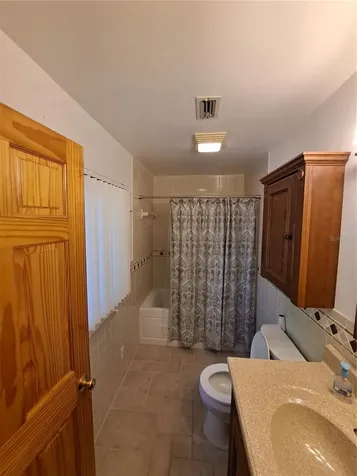 6050 57th St Petersburg FL 33709