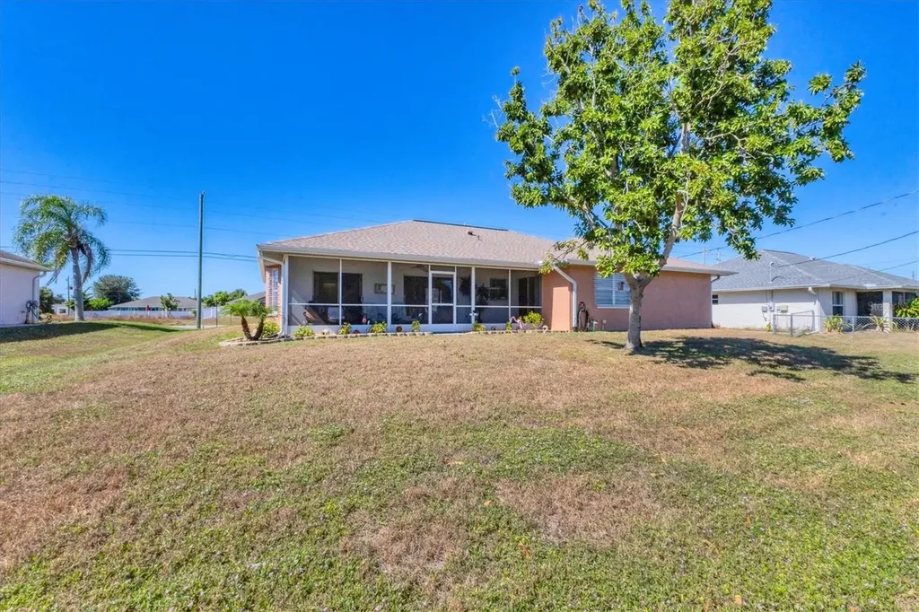 2720 S Biscayne Drive North Port FL 34287