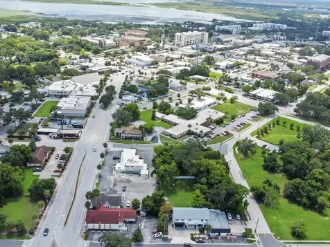 18 W Bass Street Kissimmee FL 34741