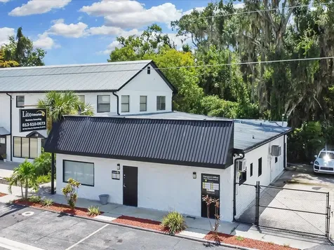 18 W Bass Street Kissimmee FL 34741