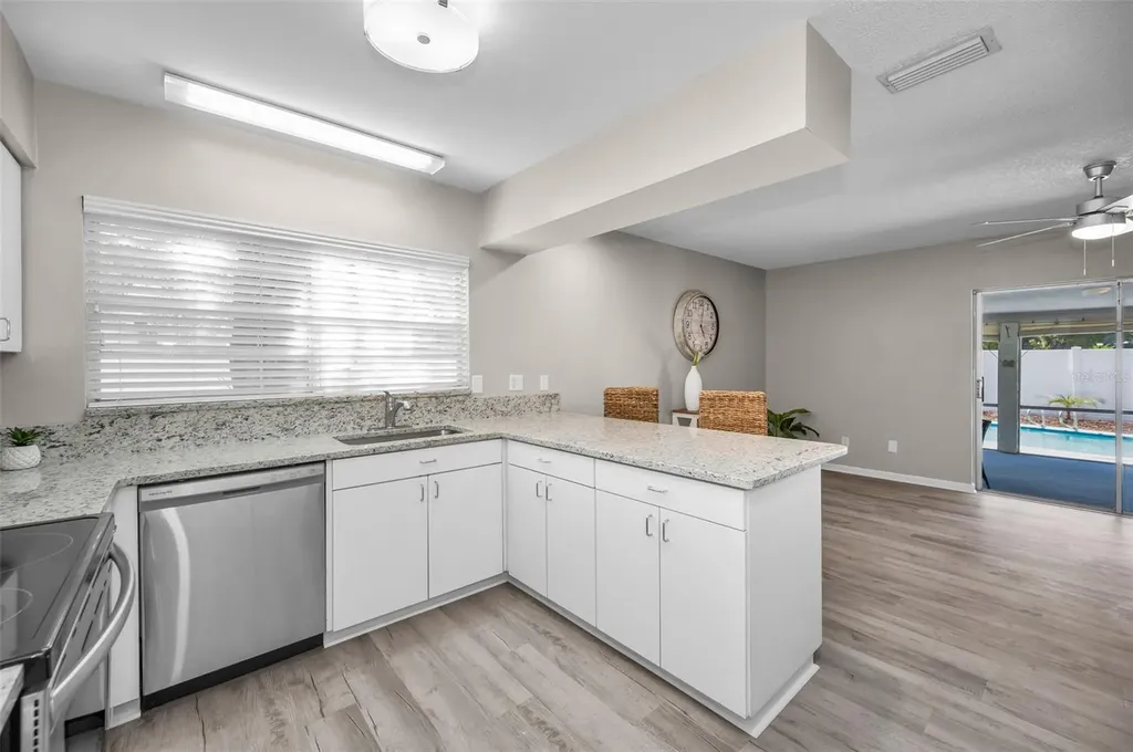 7404 Clearview Drive Tampa FL 33634