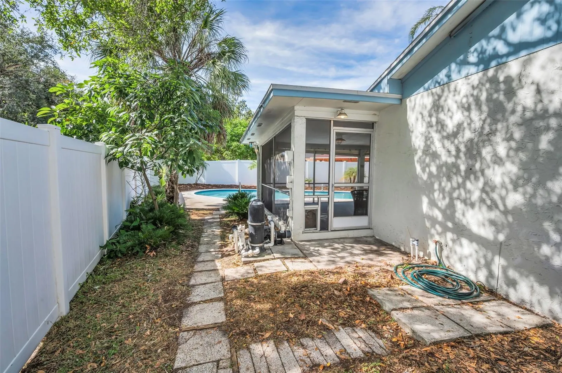 7404 Clearview Drive Tampa FL 33634