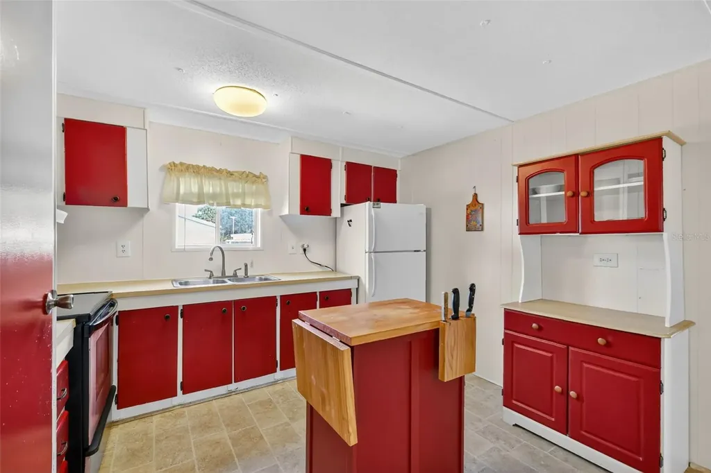 563 Tammi Drive Leesburg FL 34788