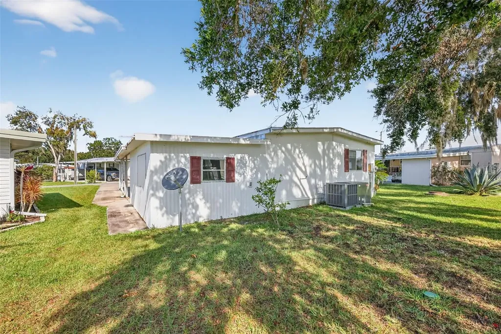 563 Tammi Drive Leesburg FL 34788