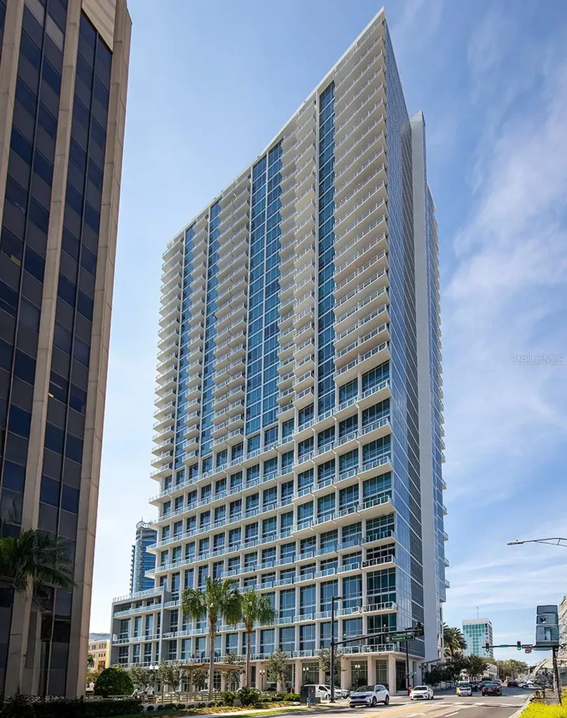 150 E Robinson Street Orlando FL 32801