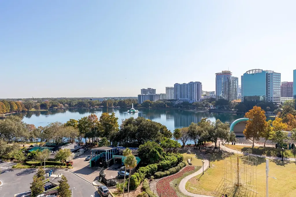150 E Robinson Street Orlando FL 32801