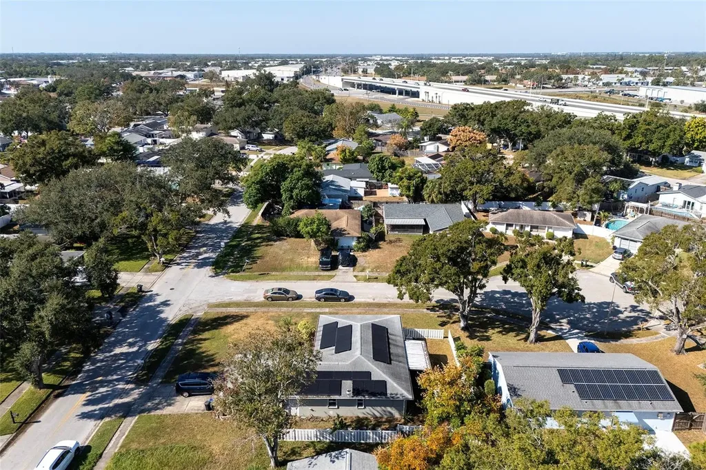 6401 Cedarbrook Drive S Pinellas Park FL 33782