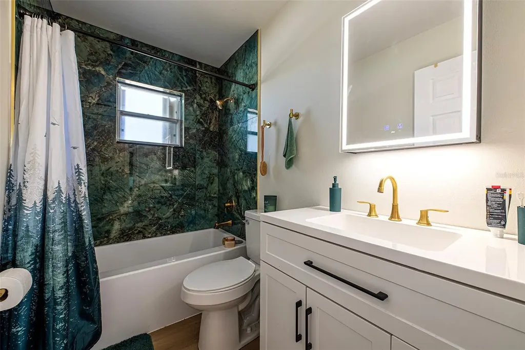 6401 Cedarbrook Drive S Pinellas Park FL 33782