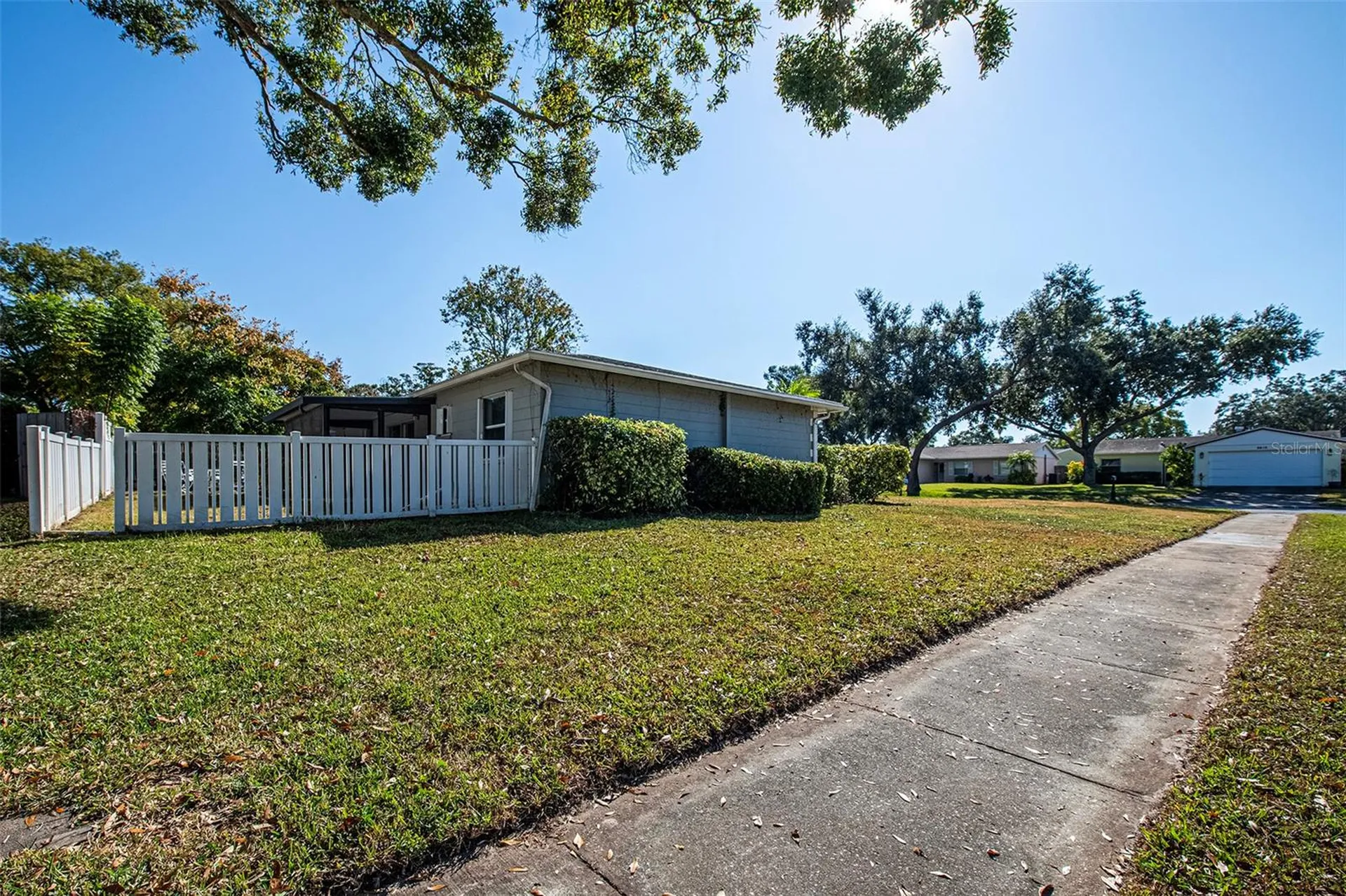 6401 Cedarbrook Drive S Pinellas Park FL 33782