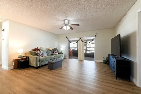 6401 Cedarbrook Drive S Pinellas Park FL 33782