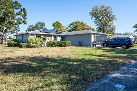 6401 Cedarbrook Drive S Pinellas Park FL 33782
