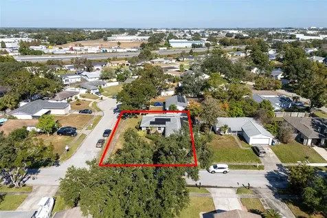 6401 Cedarbrook Drive S Pinellas Park FL 33782
