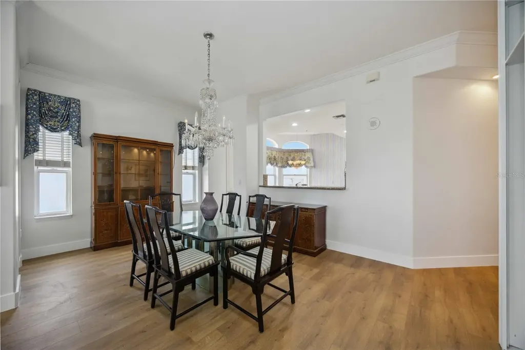 5450 Eagles Point Circle Sarasota FL 34231
