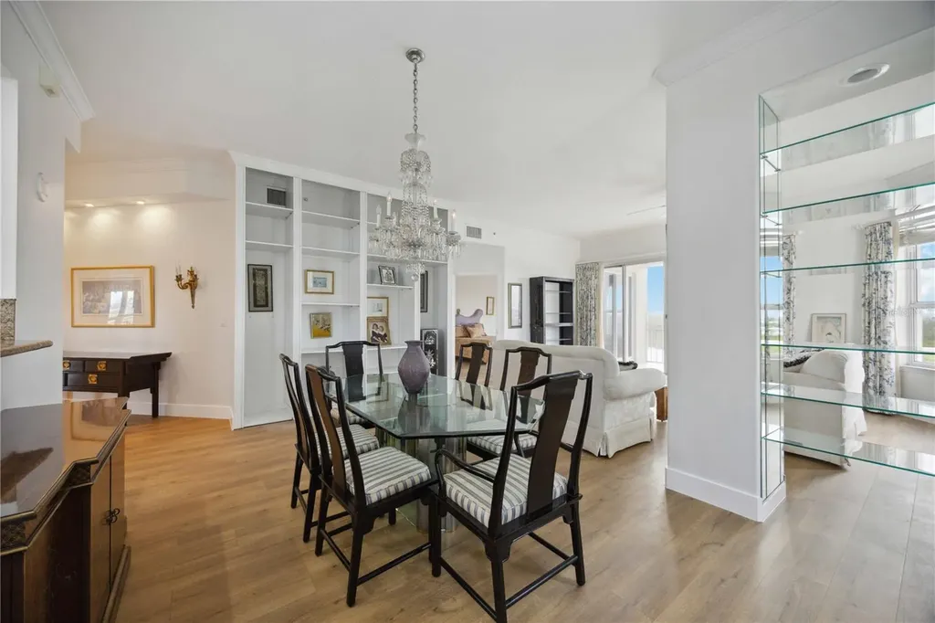 5450 Eagles Point Circle Sarasota FL 34231