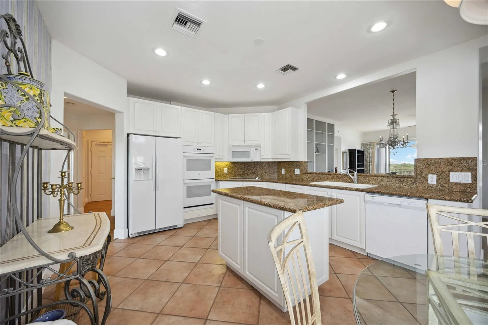 5450 Eagles Point Circle Sarasota FL 34231