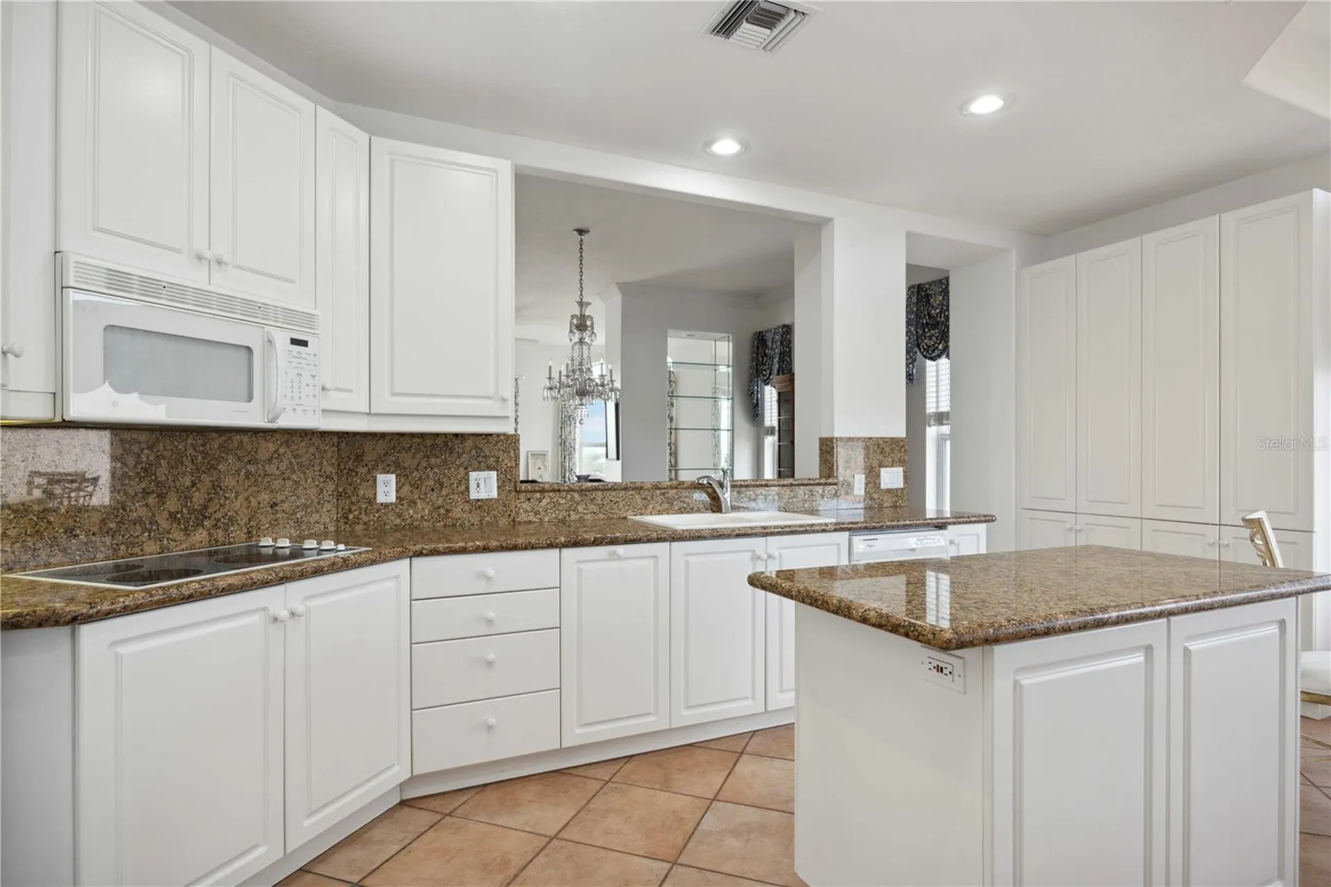 5450 Eagles Point Circle Sarasota FL 34231