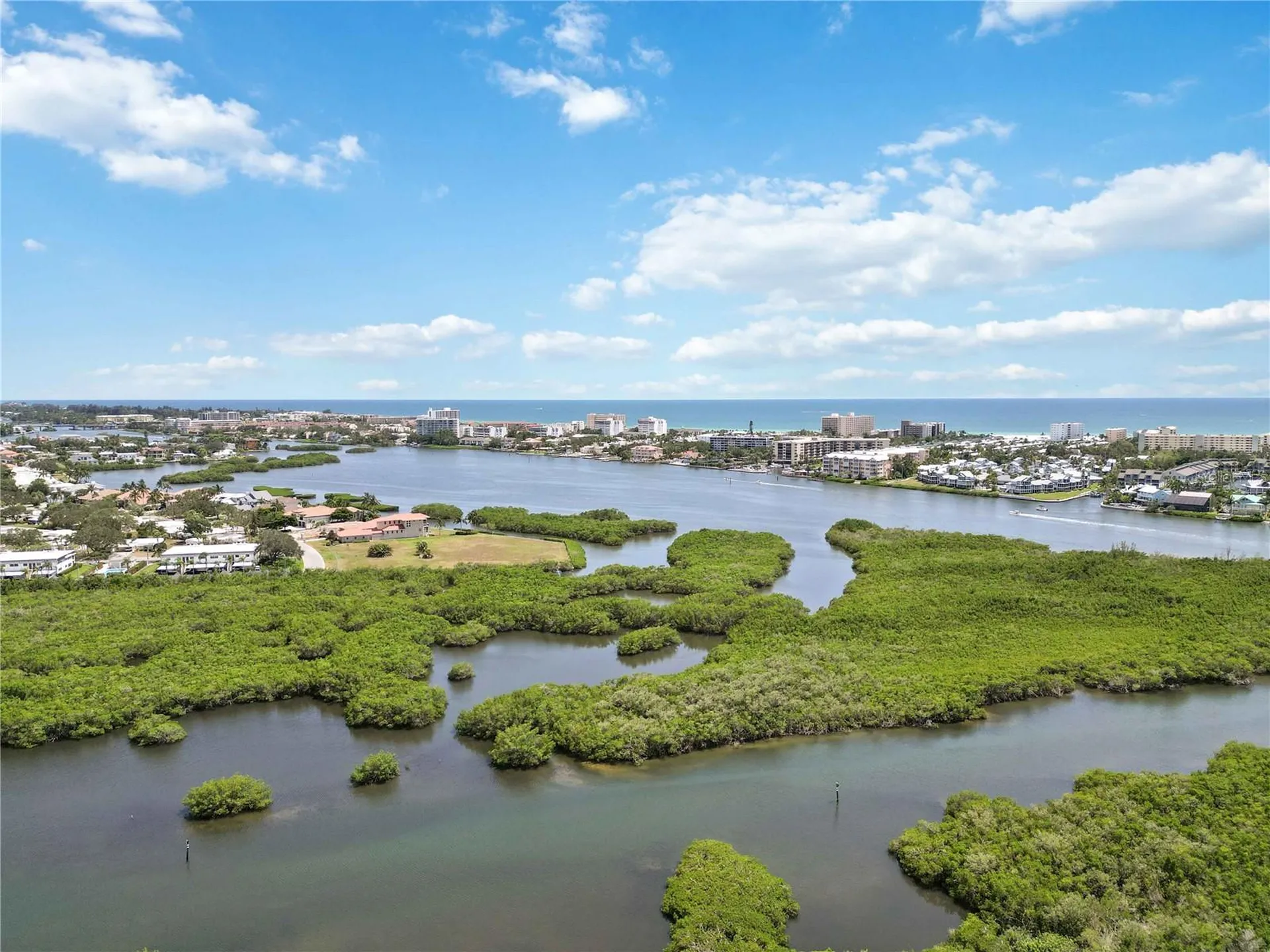5450 Eagles Point Circle Sarasota FL 34231